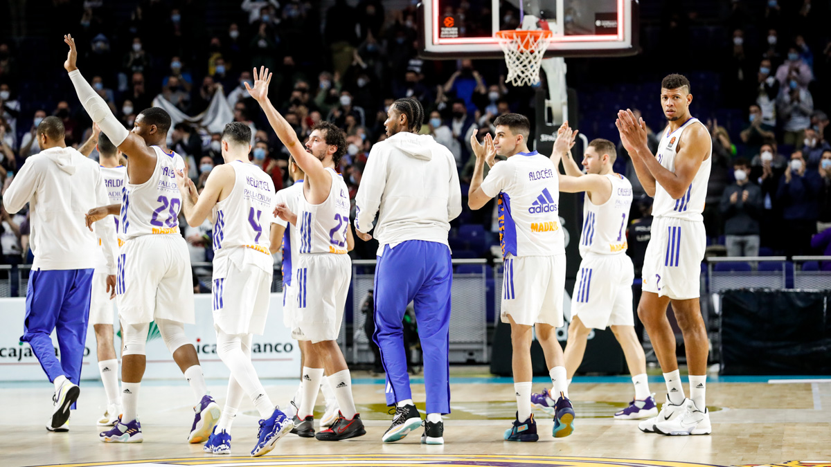 Real outlasts Olympiacos remaining unbeaten at the Wizink Center