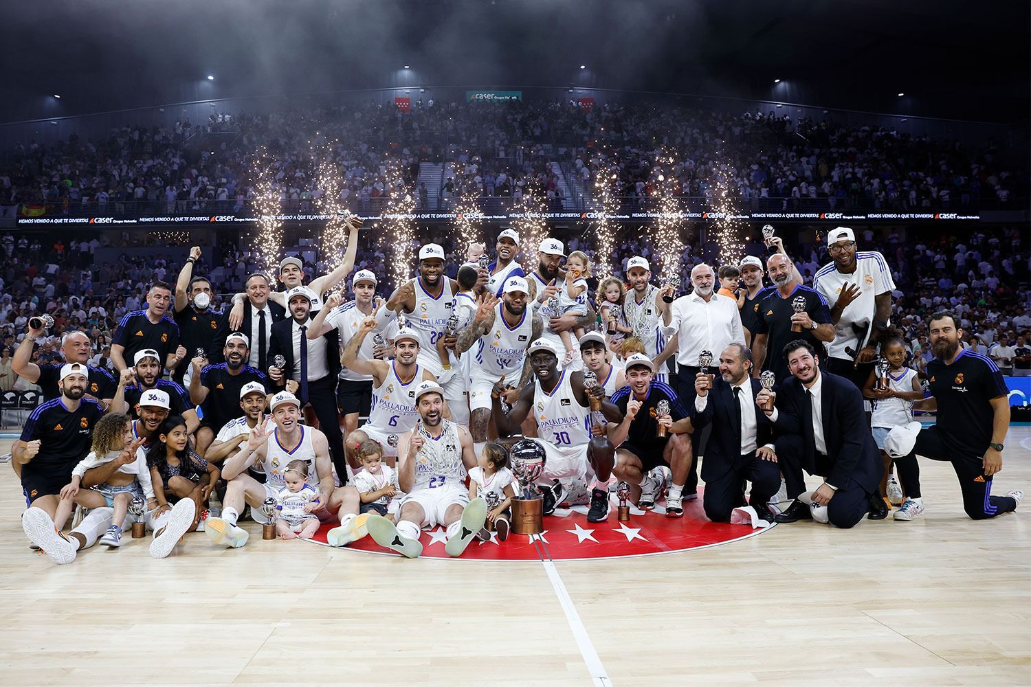 Real wins its 36th Spanish championship on a Finals series dominated by the Whites
