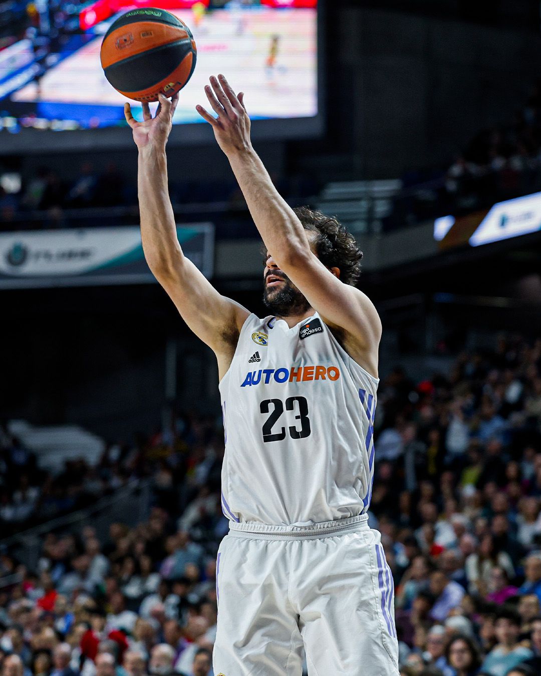 Llull becomes Real's all time leading scorer in the ACB period